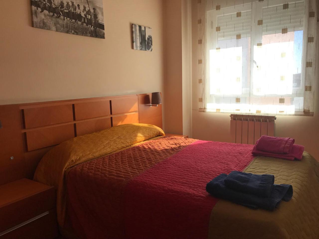 Apartamento La Cenicienta Apartment Leon Ngoại thất bức ảnh
